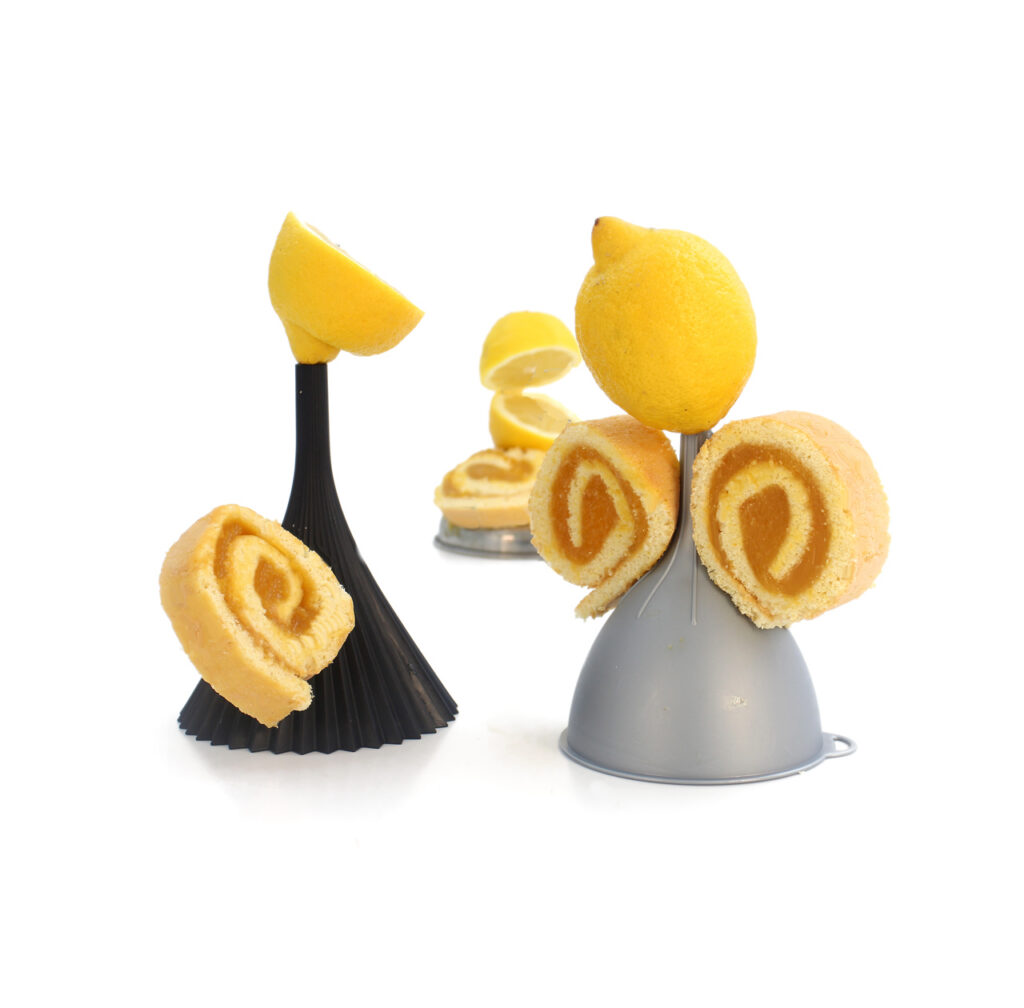 W 10 Angeles Gitanos 1024x1008