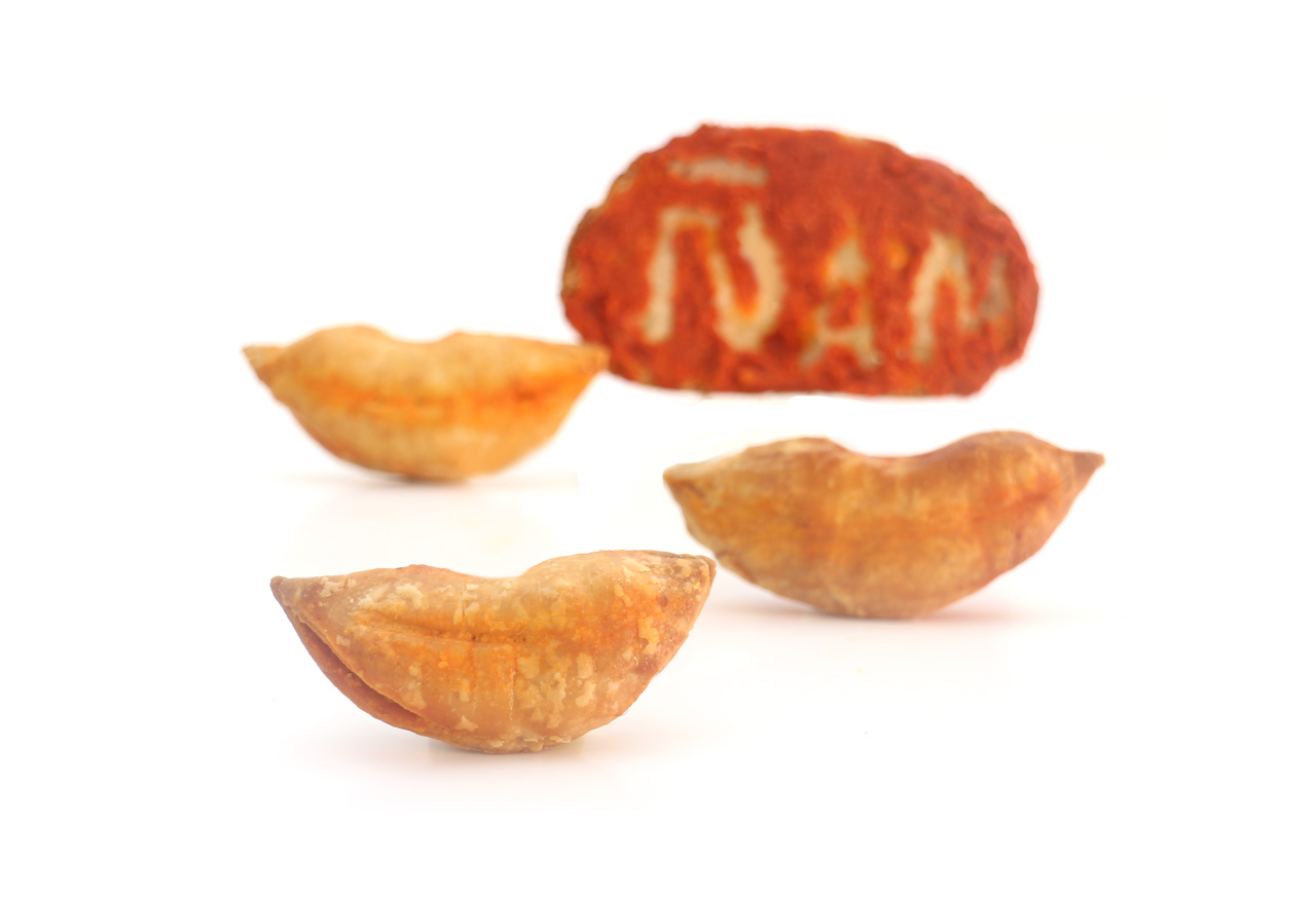 W 12 Empanada Labios